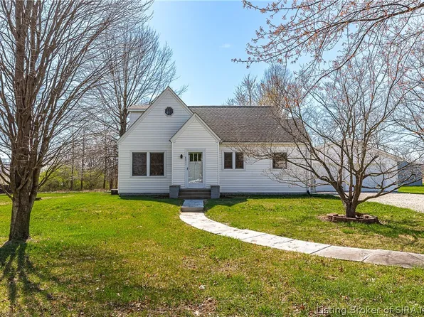 8011 Old State Road 60, Sellersburg, IN 47172