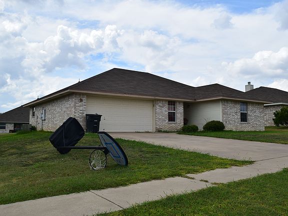 2nd image of 5405 Shawn Dr
