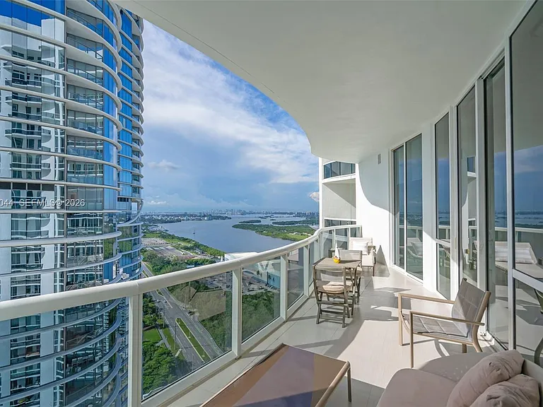 15811 Collins Ave #3407 — Photo 2