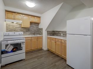 2825 12th Ave SE #B, Calgary, AB T2A 0G4