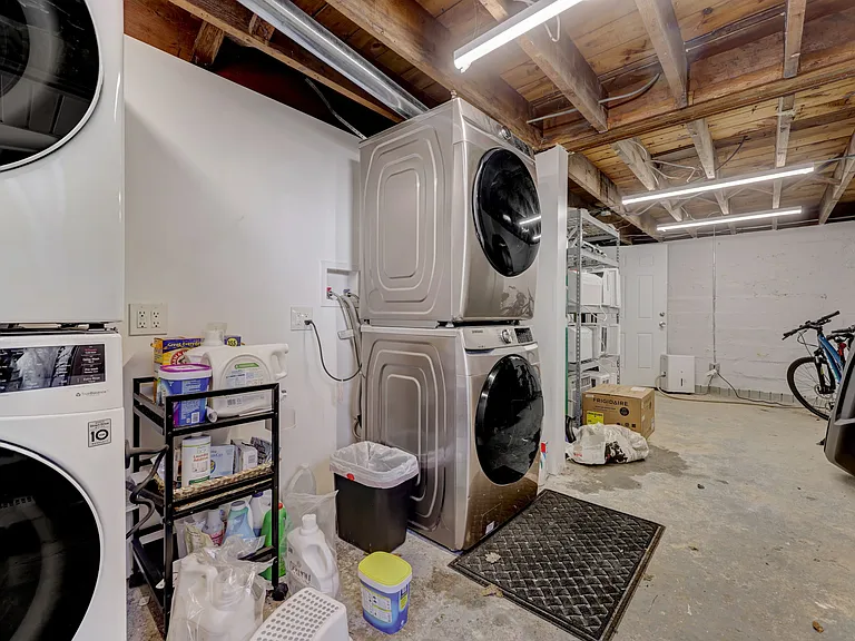 Laundry HOOK UP ONLY bring your own machines