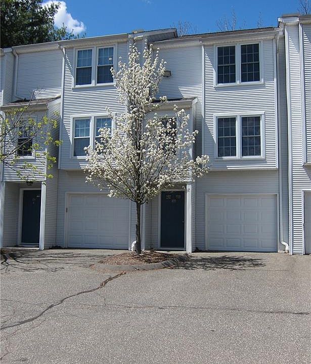 2nd image of 380 Hitchcock Rd Unit 105