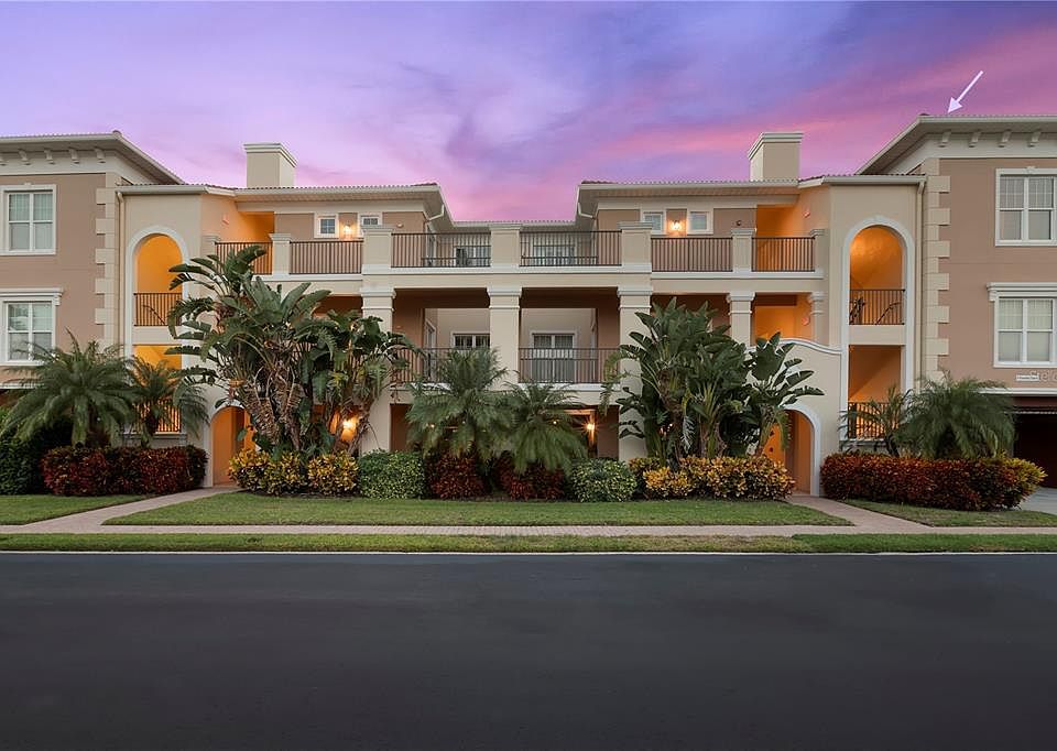 1st image of 8 FRANKLIN COURT S #53D