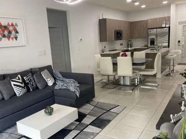 4636 NW 84th Ave, Doral, FL