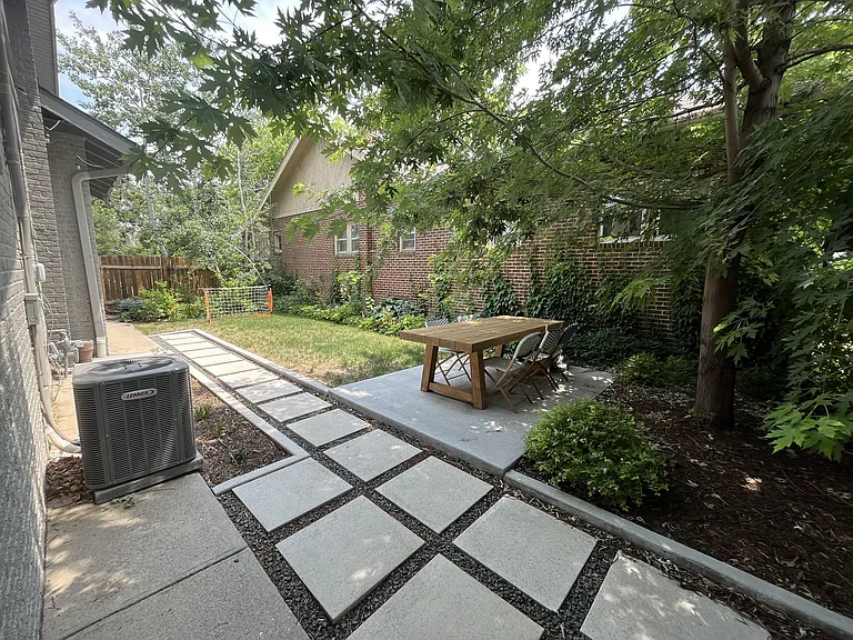 2575 Dahlia St — Photo 5