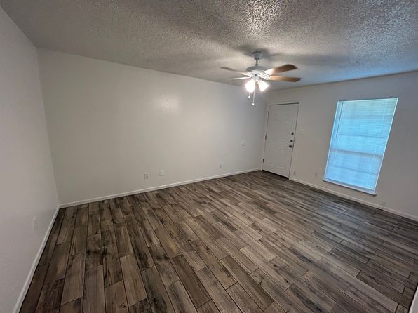 407 Randy Blvd #B