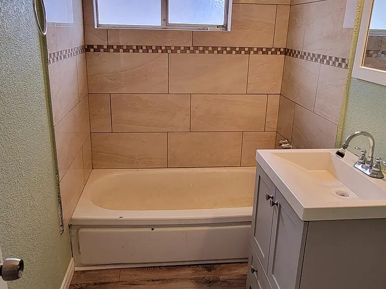 650 Stevens Ave — Photo 5