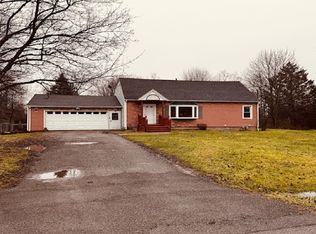 33 Janice Dr, Rochester, NY 14624