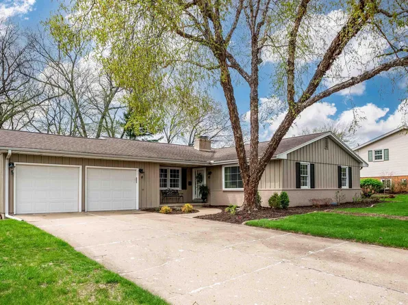 6601 N Cedarbrook Ln, Peoria, IL 61614
