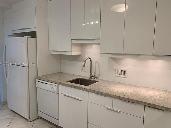 3rd image of 10185 Collins Ave APT 1402