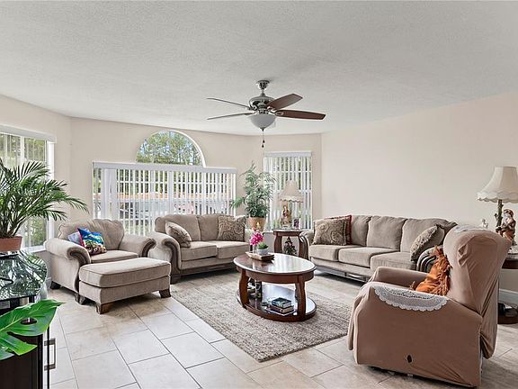 5th image of 5014 Laguna Bay Cir APT 111