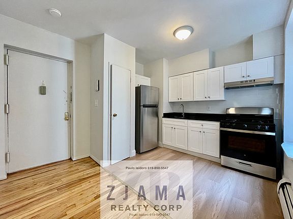 3rd image of 148 Parkside Ave APT 2C