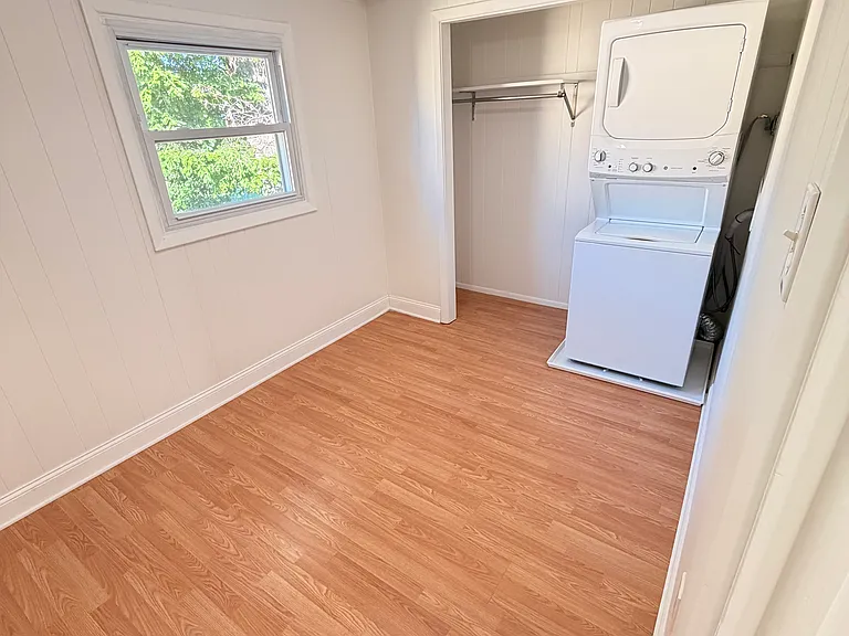 311 Chestnut St #2 — Photo 3