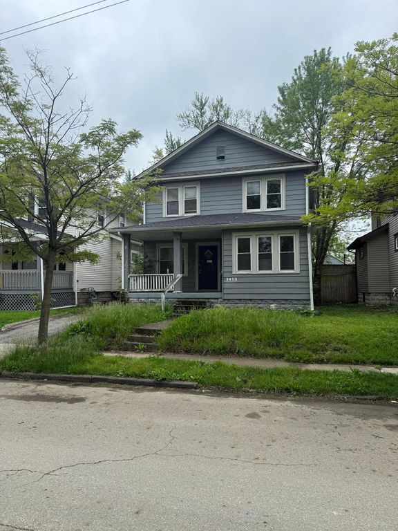 Real estate listing image