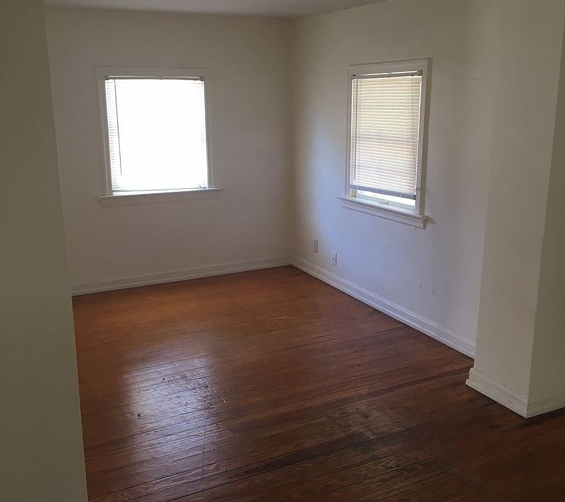 2nd image of 232 Page St