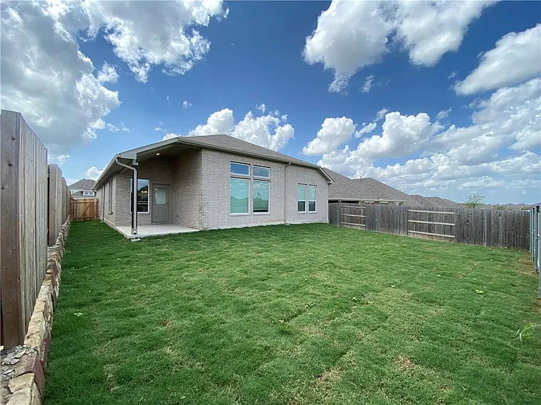 481 Leadtree Loop — Photo 20