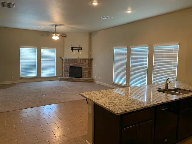 3 bed, 1764 sqft, $1,550 — Photo 4