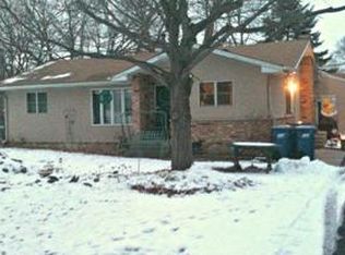 2655 S Ave E, North Saint Paul, MN 55109