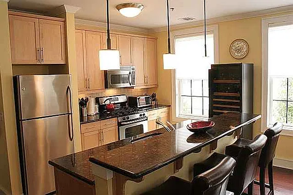 Sold by Hudson Place Realty | media 5