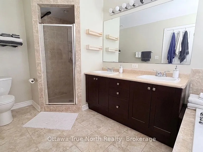 308 Glenbrae Ave S — Photo 11