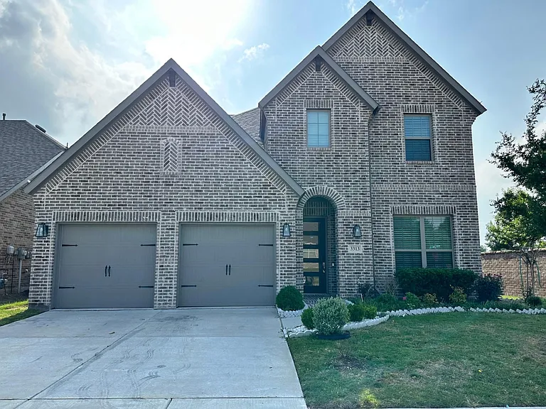 3313 Hickory Bend Trl — Photo 2