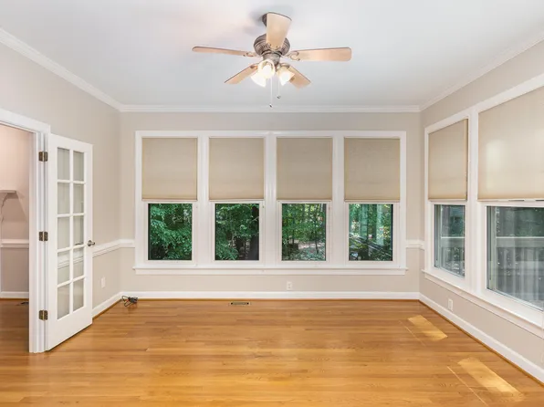 5208 Linksland Dr, Holly Springs, NC 27540