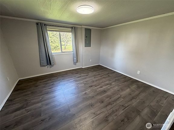 2nd image of 7140 191st Avenue SW #9