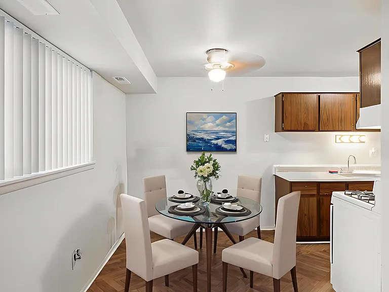Park Hill Apartments — Photo 30