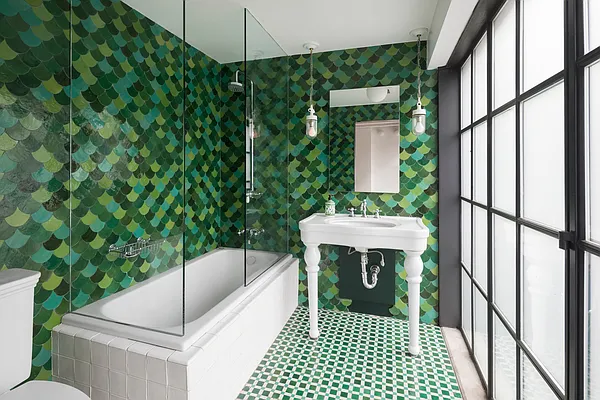 Rented by Douglas Elliman | media 21