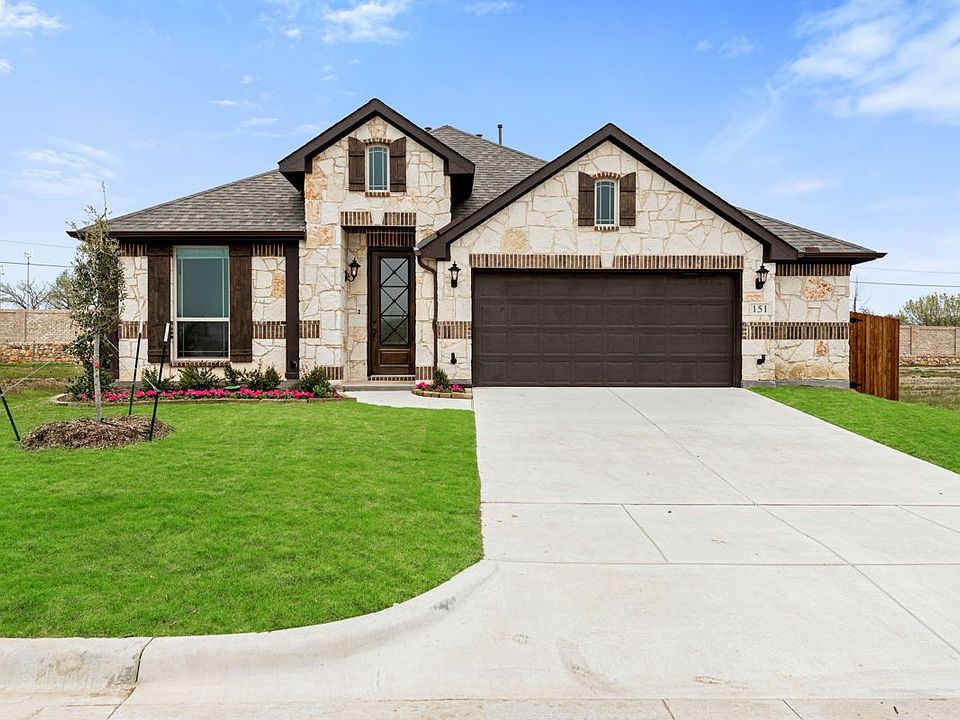 1st image of 151 Cedar Trl