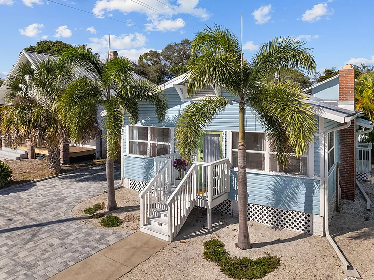 633 Virginia Dr — Photo 6