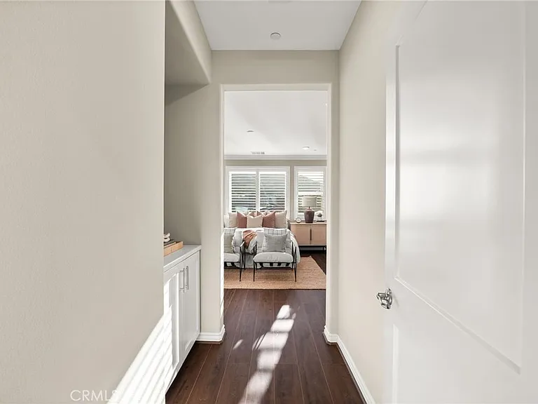2413 Sierra Bella Dr — Photo 29
