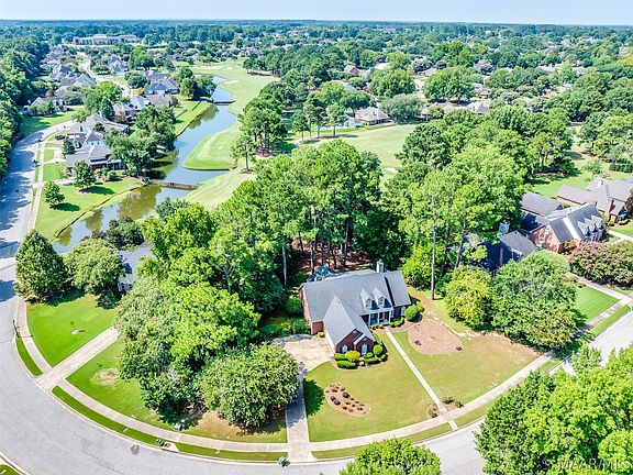 4th image of 9606 Bent Brook Dr