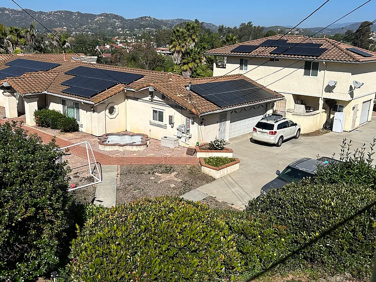 1516 Calavo Dr #2 — Photo 11