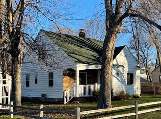 4115 Auburn Rd, Utica, MI 48317