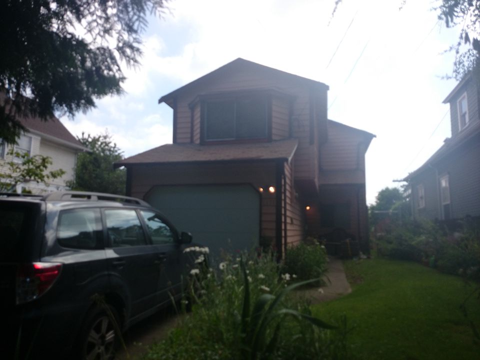 2nd image of 1434 21st Ave