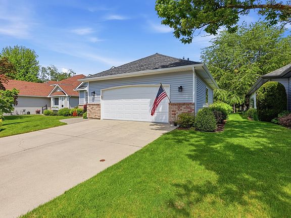 2nd image of 2603 E 59th Ln