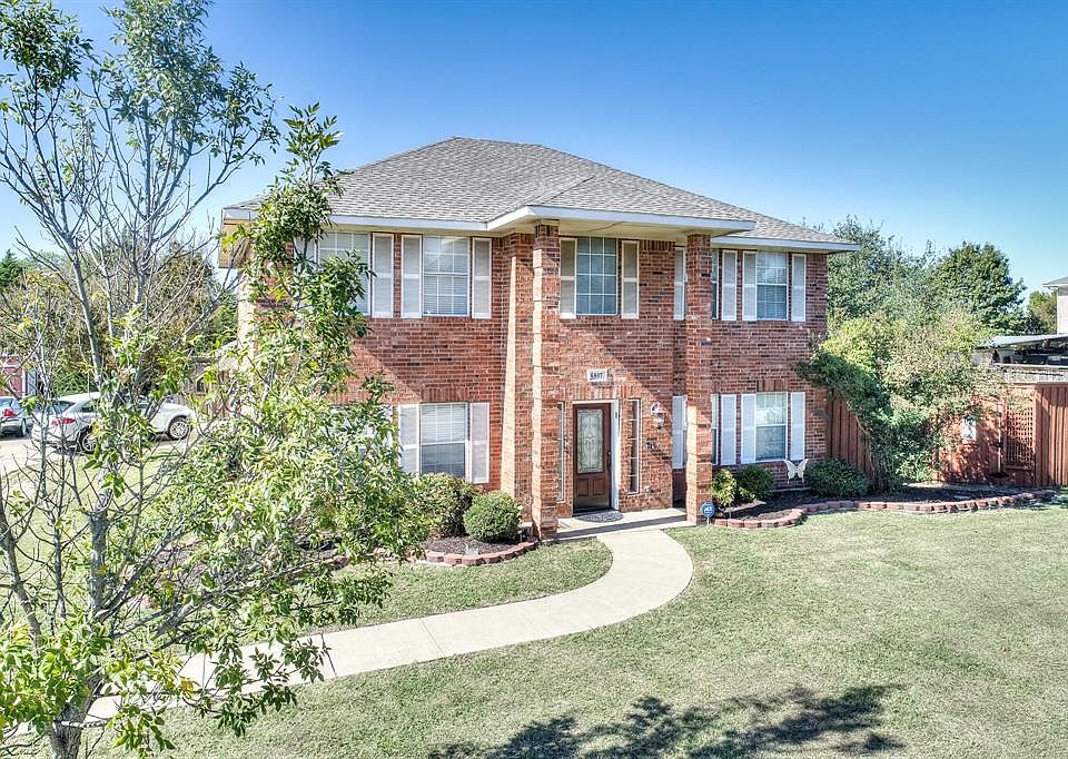 1st image of 6807 Oaklawn Dr