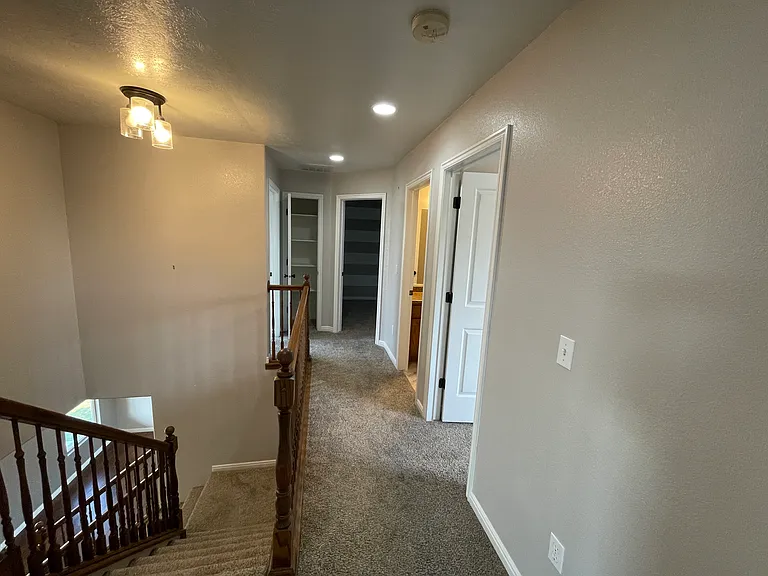 435 W Regatta Ln — Photo 21