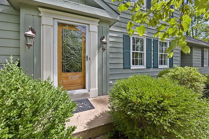 12819 Huntercreek Rd — Photo 3