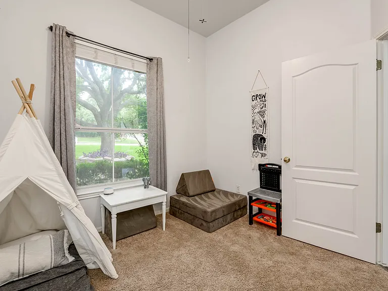3625 Hawk Ridge St — Photo 29