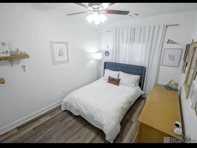 8136 Village Lake Ave — Photo 8