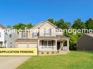 5 Cedarwood Dr, Amelia, OH 45102