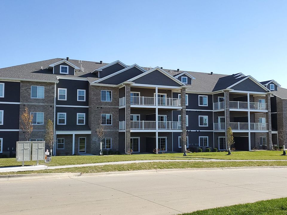 1st image of 2869 Spring Rose Cir #210