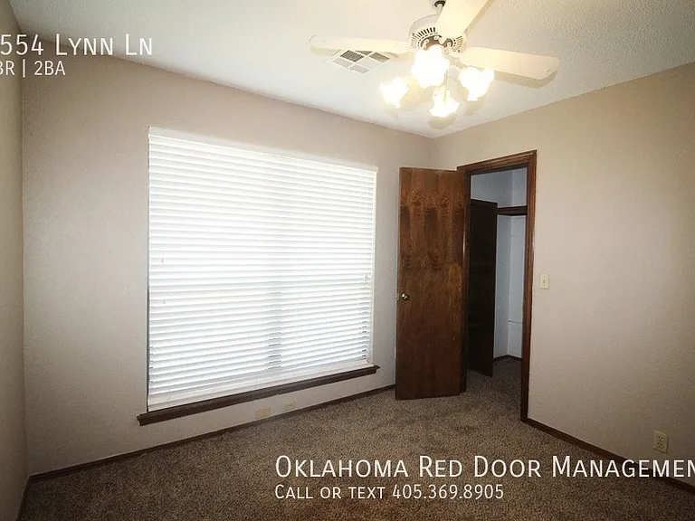 2554 Lynn Ln — Photo 12