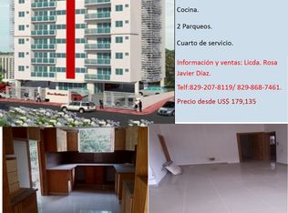 Calle Miguel Monclu, Santo Domingo, FL 32003