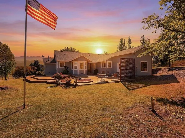 11448 Smith Rd, Loma Rica, CA 95901