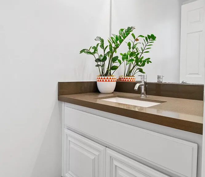 8687 Falmouth Ave — Photo 22