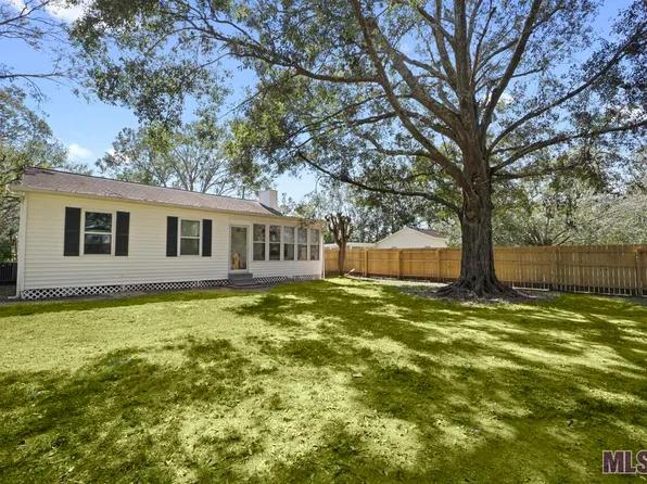 12216 Sam Gautreau Rd, Gonzales, LA 70737