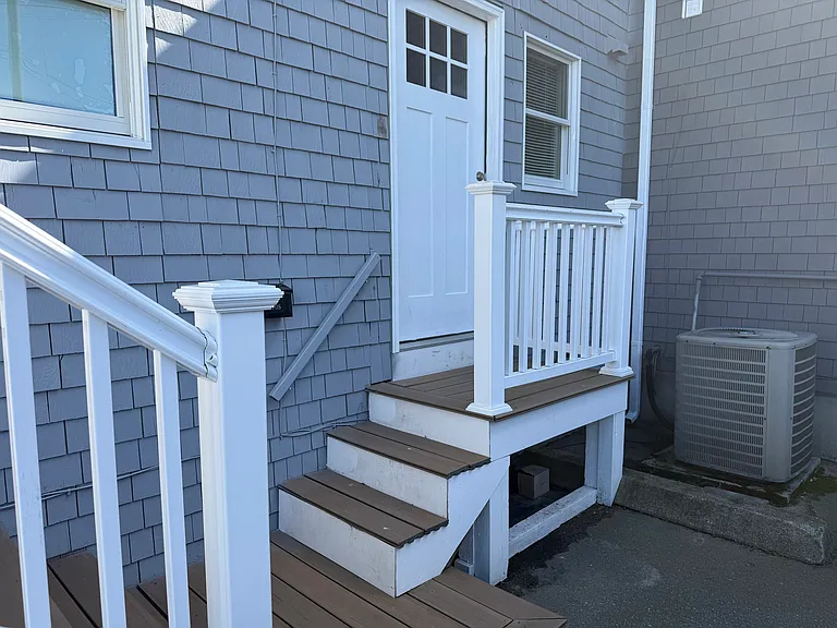 176 Court St #2 — Photo 3